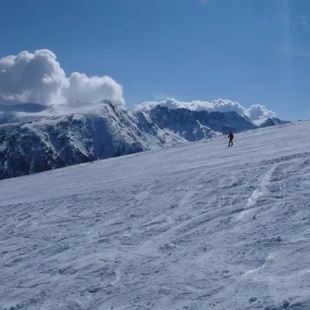 度假居 White Fang 班斯科