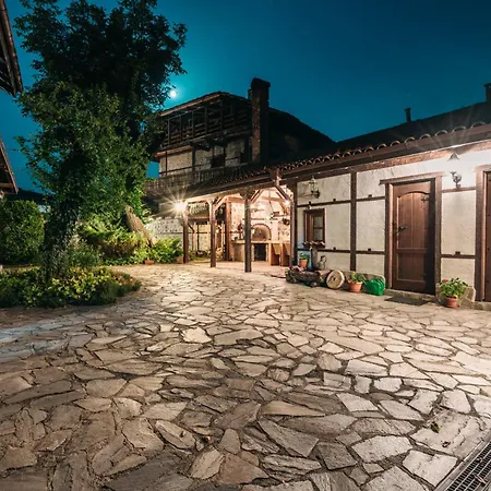 White Fang 반스코